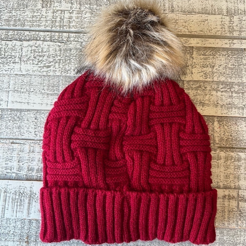 Britt’s Knits Plush-lined Knit Hat - Picture 4 of 6